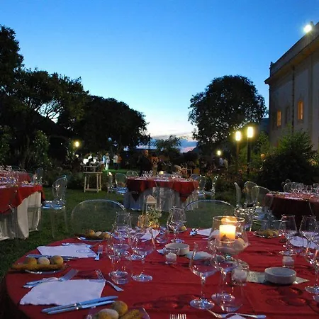 Hotel Bonocore Maletto & 4*